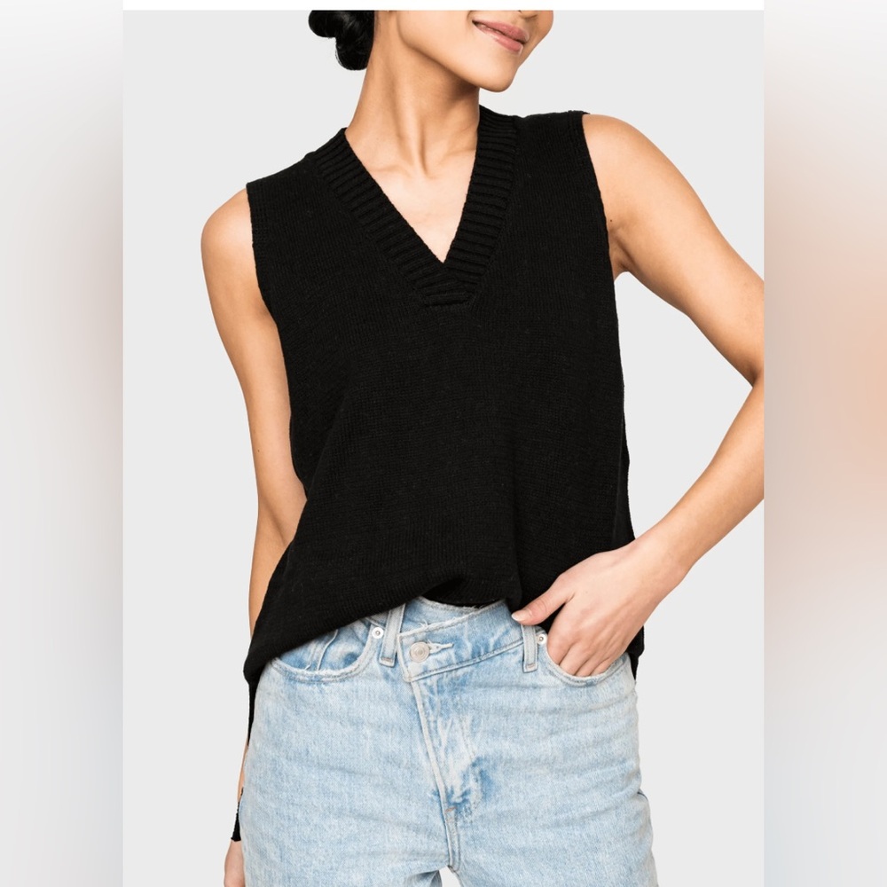 Gibsonlook Black V Neck Sweater Vest - XL